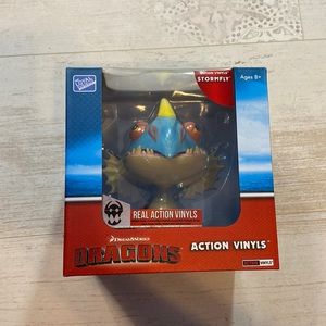 Real Action Vinyls Dreamworks Dragons Stormfly Collectible Figure